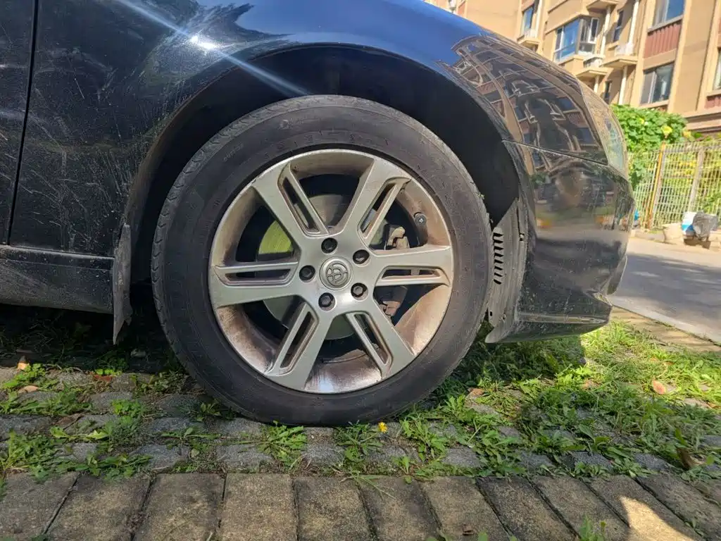 Zhonghua Junchi 2016 2011 1.8T Automatic Comfort Model
