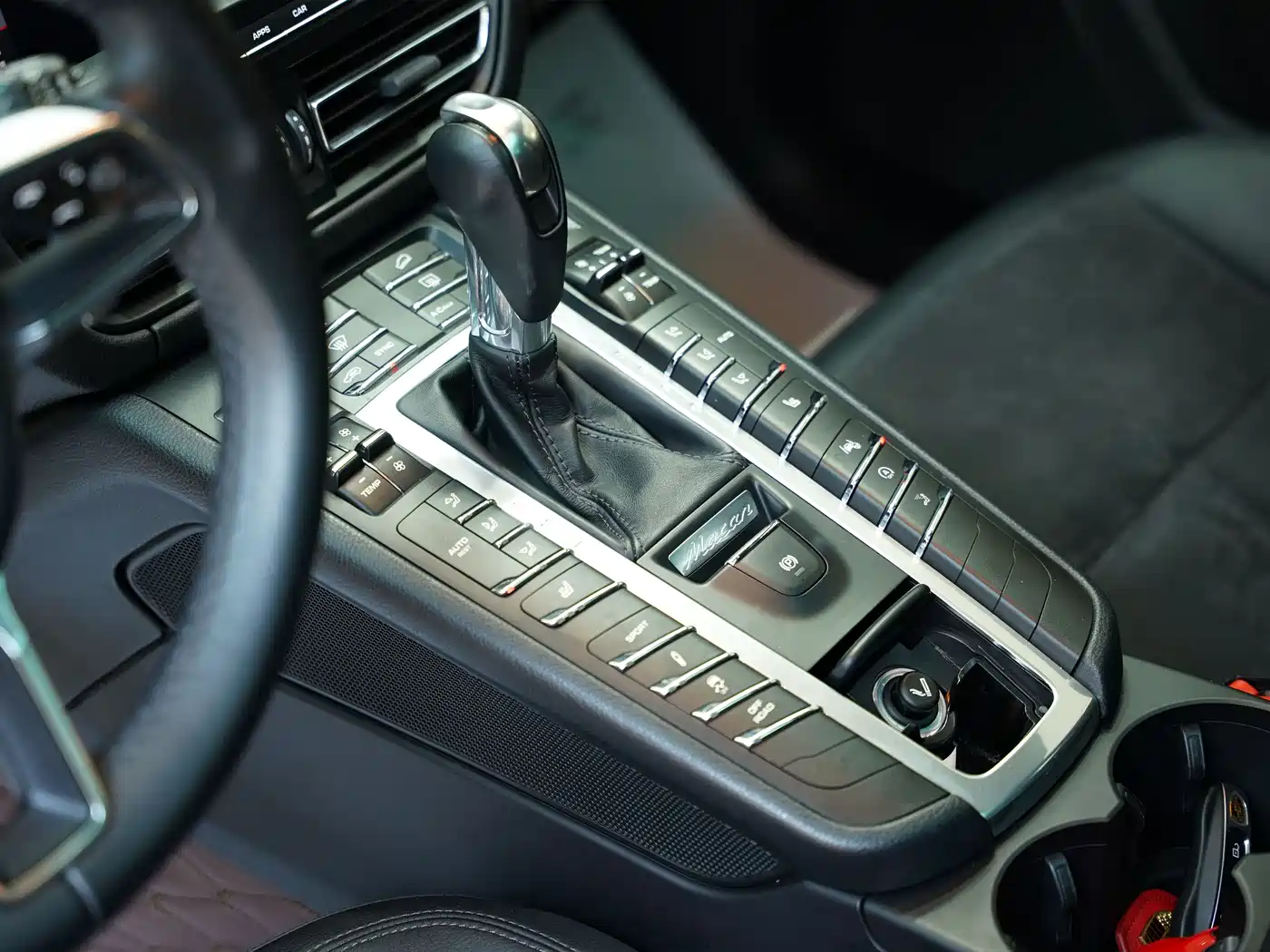 Porsche Macan 2018 Macan 2.0T фото 18