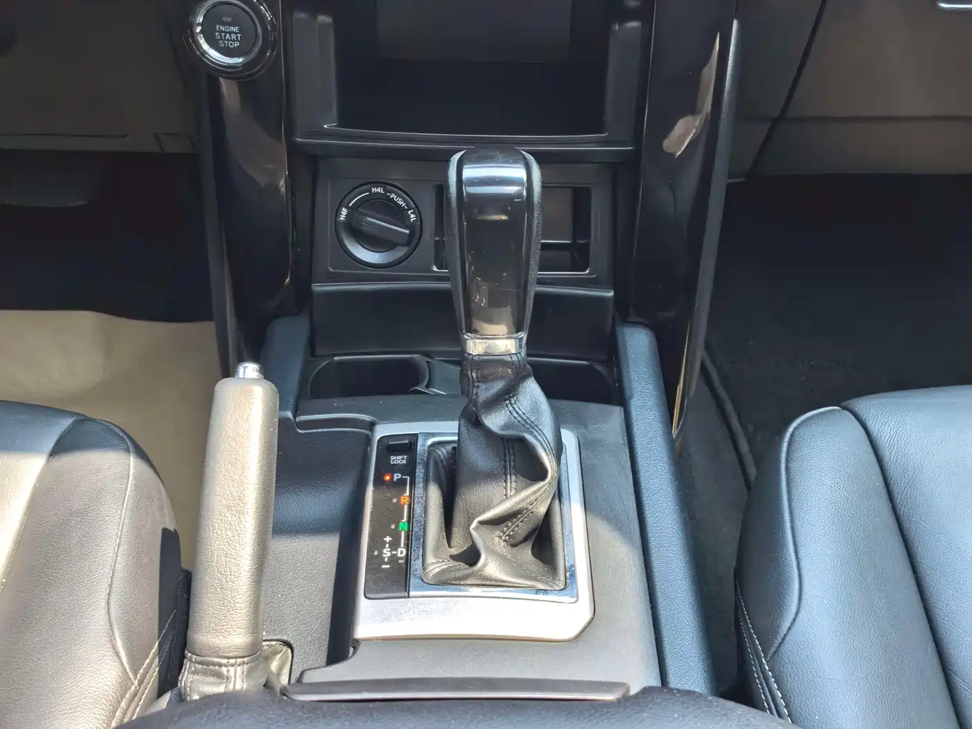 Toyota Prado 2016 2016 2.7L Auto Luxury Edition