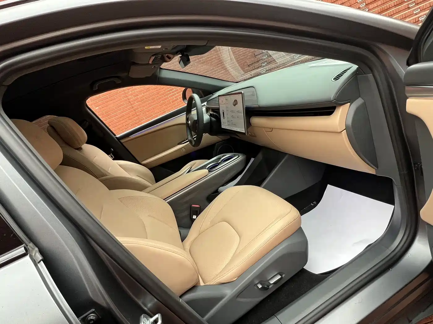 ARCFOX EXTREME FOX POLAR FOX ALPHA T5