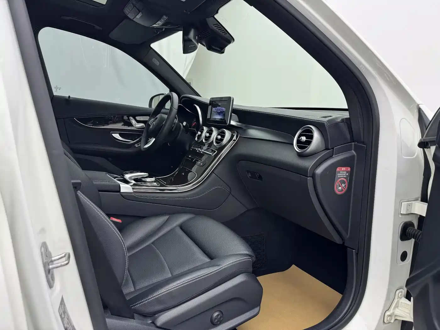 Mercedes-Benz GLC 2016 GLC 260 4MATIC Luxury фото 22