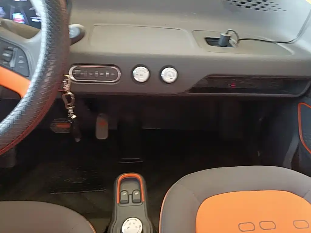 Baojun E100 2020 2019 250KM Smart Edition