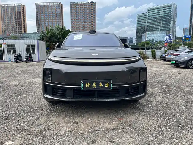 Li Auto L7 2023 Pro