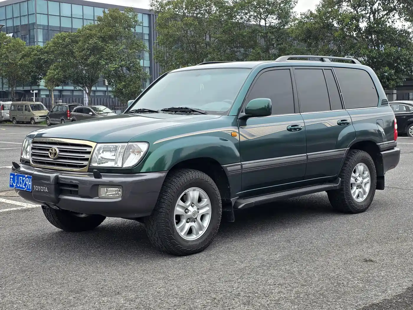 Toyota Land Cruiser