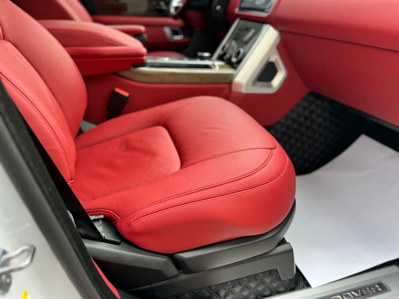 Land Rover Range Rover 2019 3.0 SC V6 Heritage Extended Edition фото 26