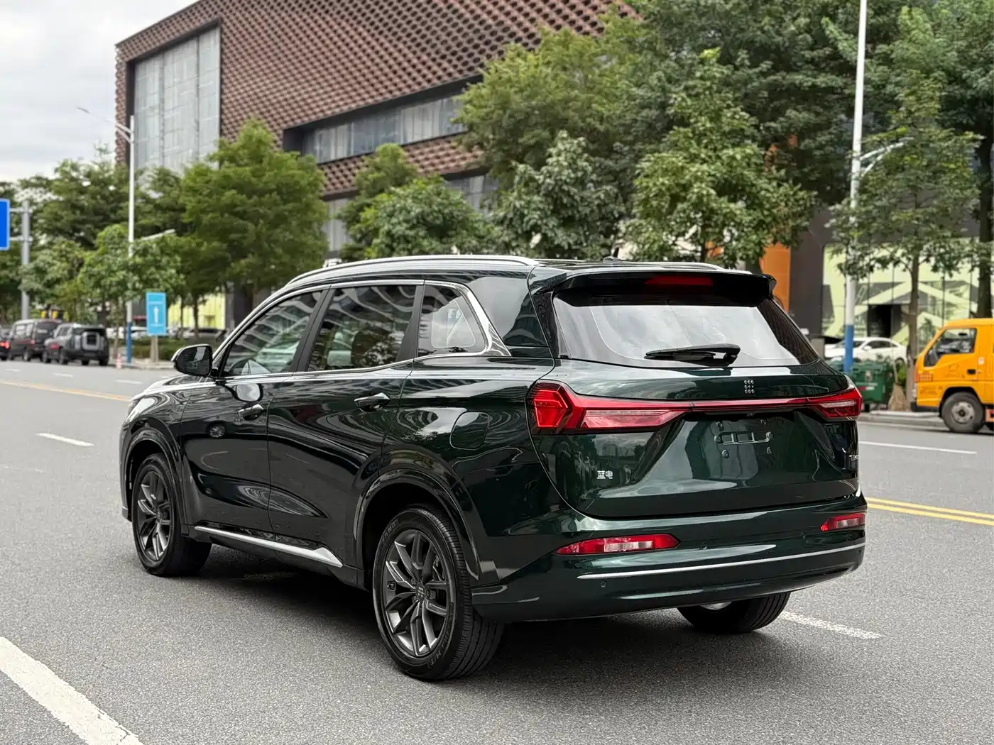 Landian E5 PLUS 2025 2025 165km Long Range First Edition 7-seater
