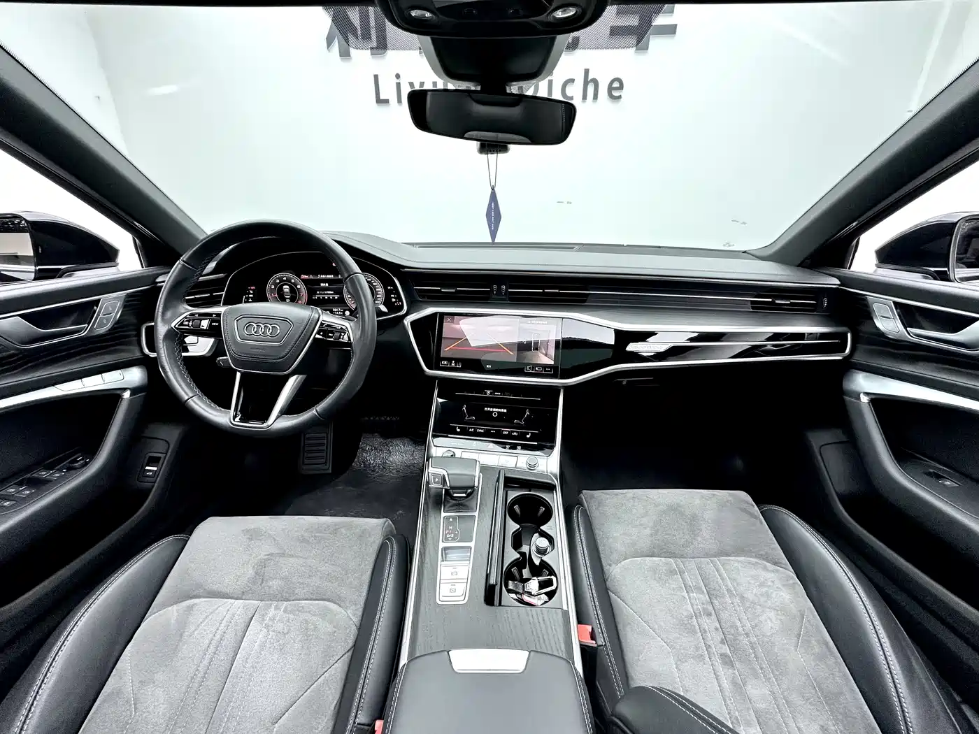 Audi A6L 2024 45 TFSI quattro Premium Dynamic фото 9