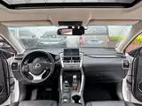 Фото 16 - Lexus NX