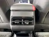 Фото 23 - Geely Coolray