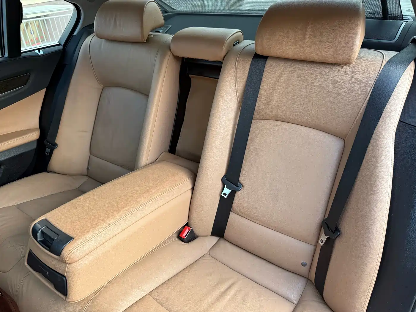 Photo 13 - BMW 7 Series