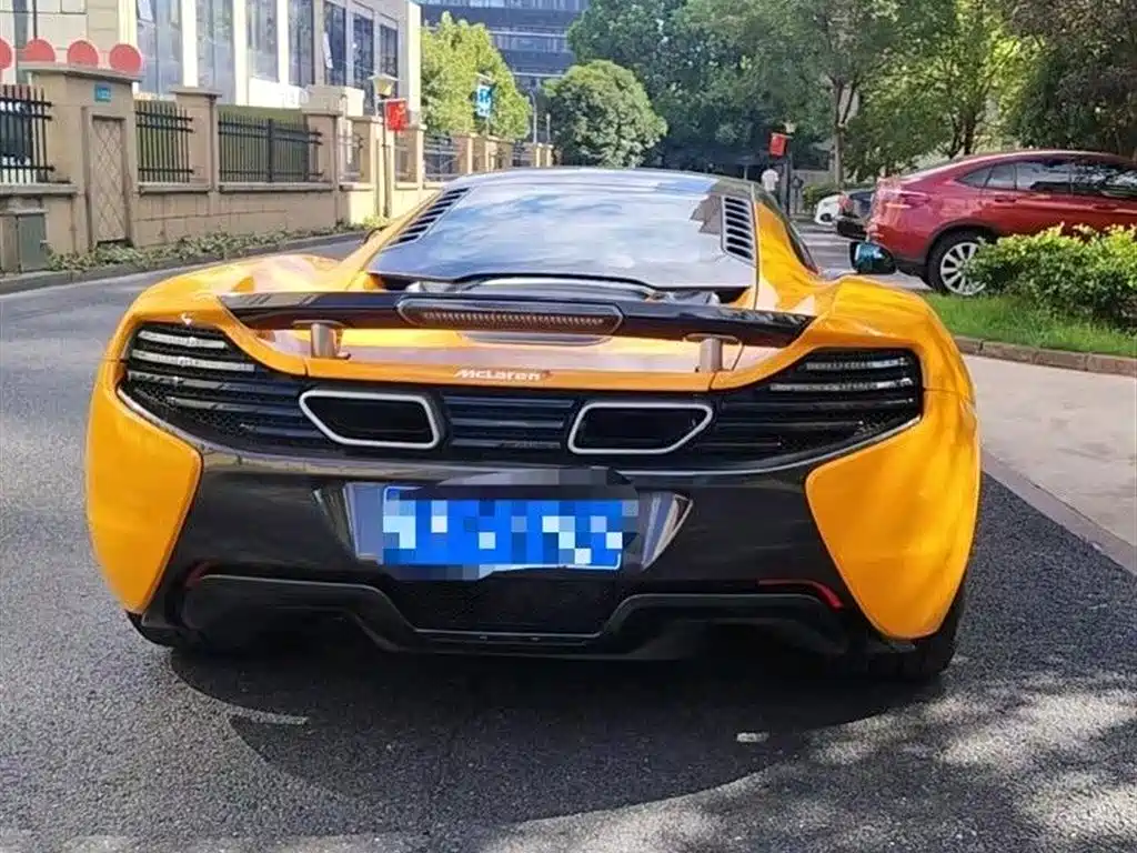 MCLAREN 625C