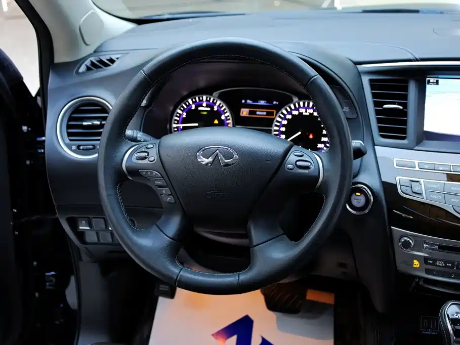 Photo 24 - Infiniti QX60 (Import)