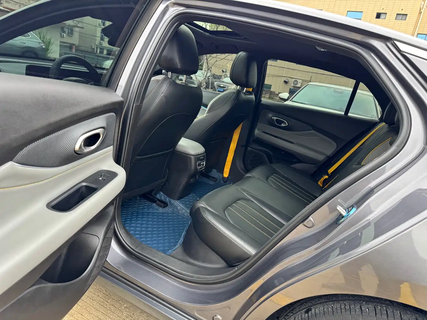 GAC Trumpchi Trumpchi Emkoo 2021 270T DCT J11 Edition фото 9