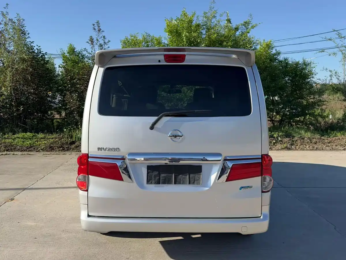 Nissan NV200 2018 2018 1.6L CVT Premium