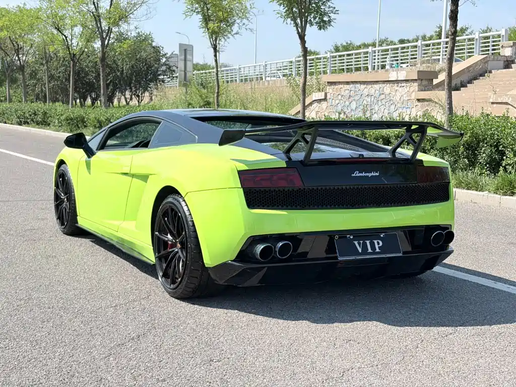 Lamborghini Gallardo 2013 2010 LP 550-2 Standard Edition