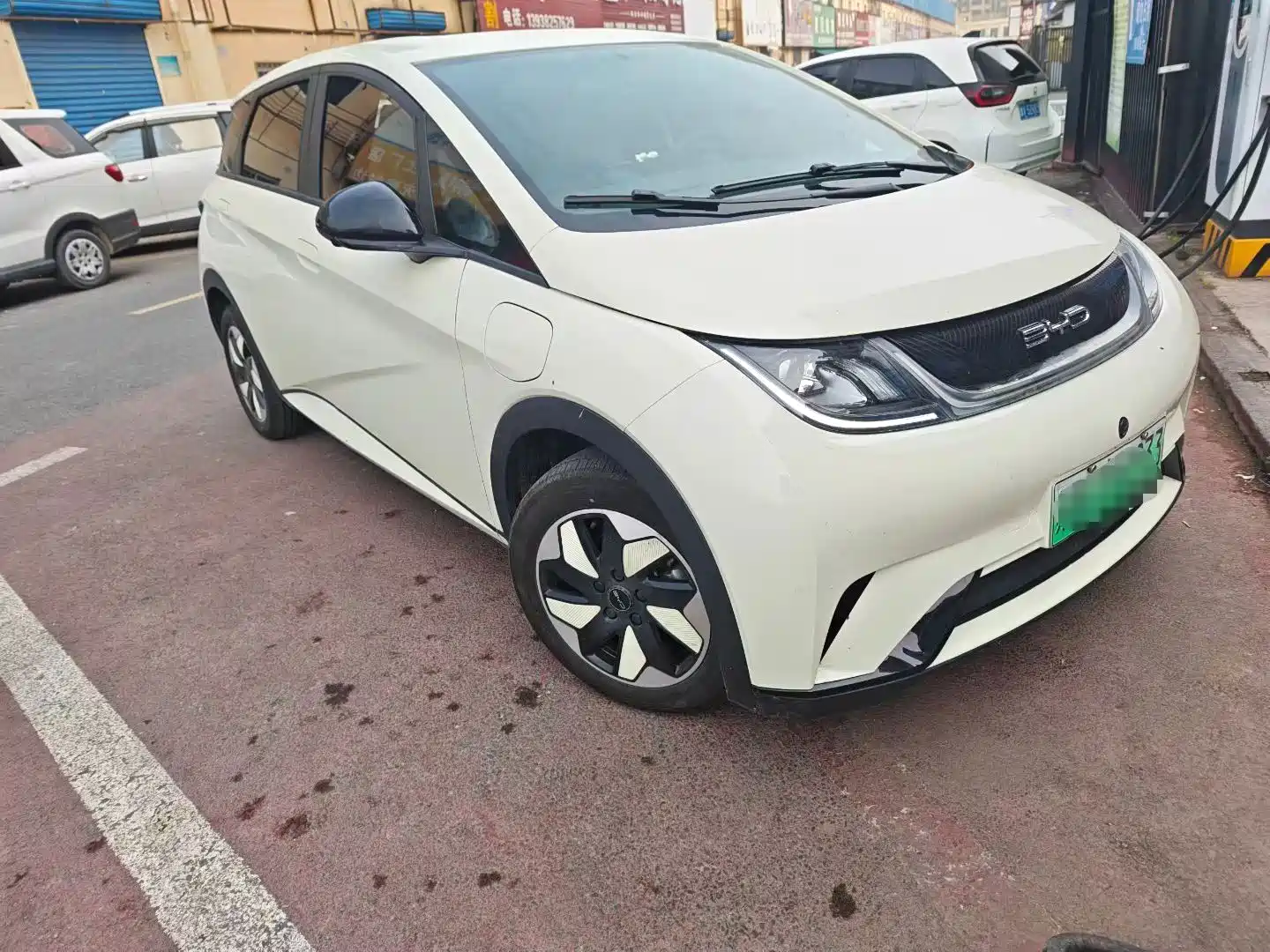 Фото 2 - BYD Dolphin