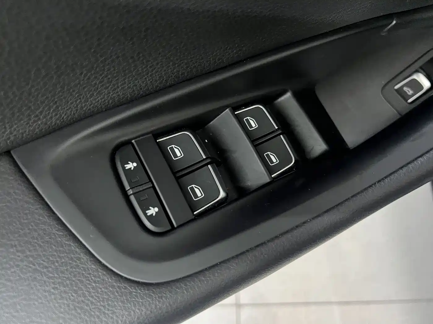Audi A6L 2018 30th Anniversary 30 FSI Style фото 9