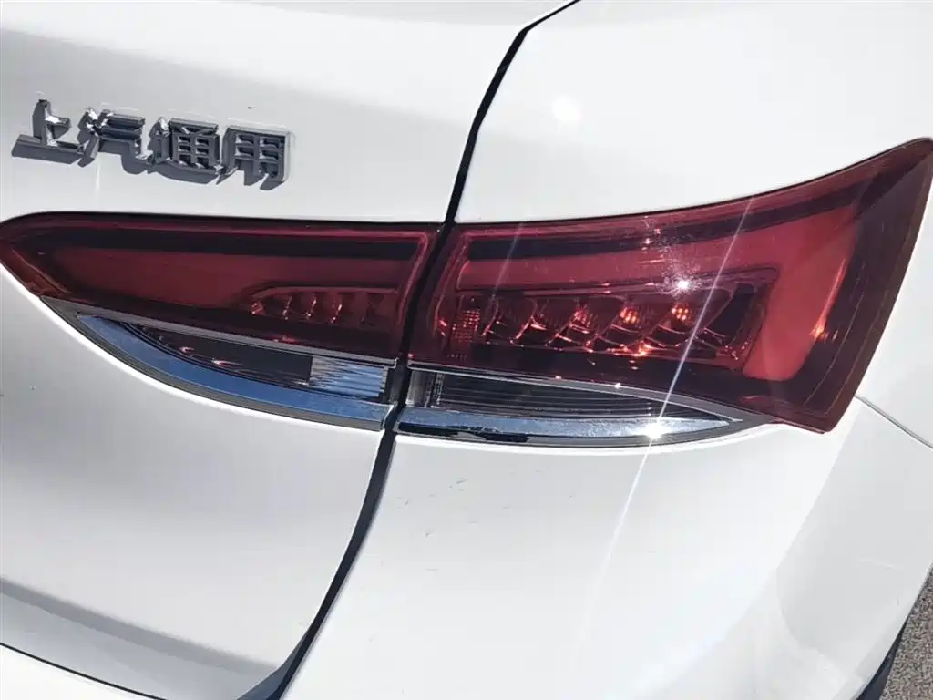 Buick Excelle 2021 Facelift Exemplar 1.5L Auto Elite фото 8