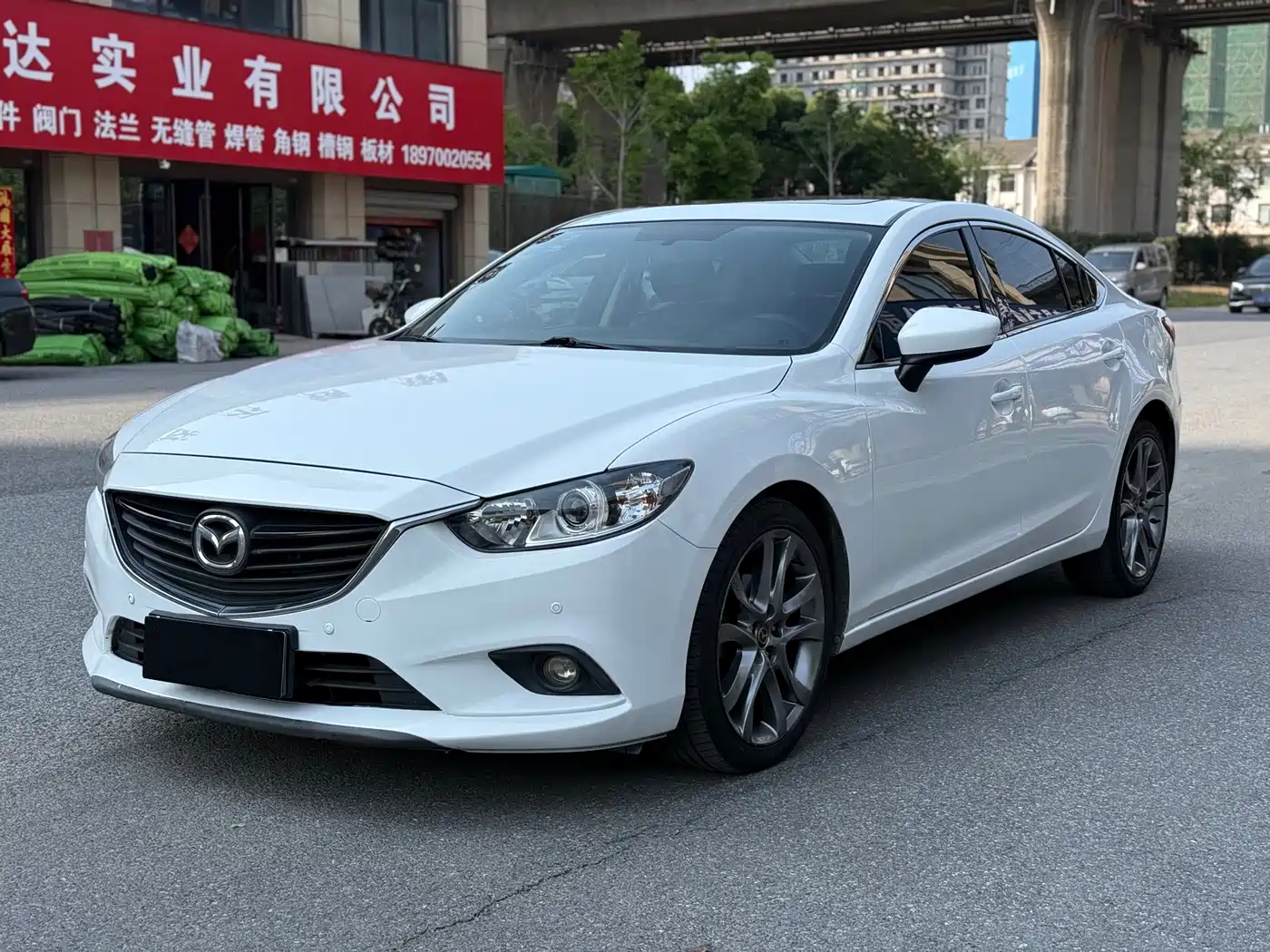 Mazda Atenza 2015 2.5L Skyactiv Sport Edition фото 3