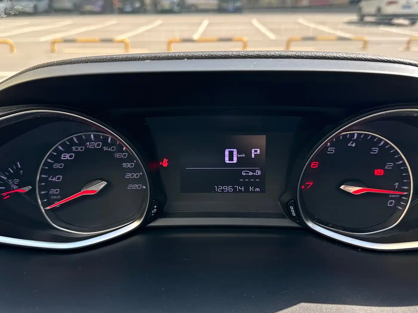 Peugeot 4008 2018 350THP Comfort Edition фото 12