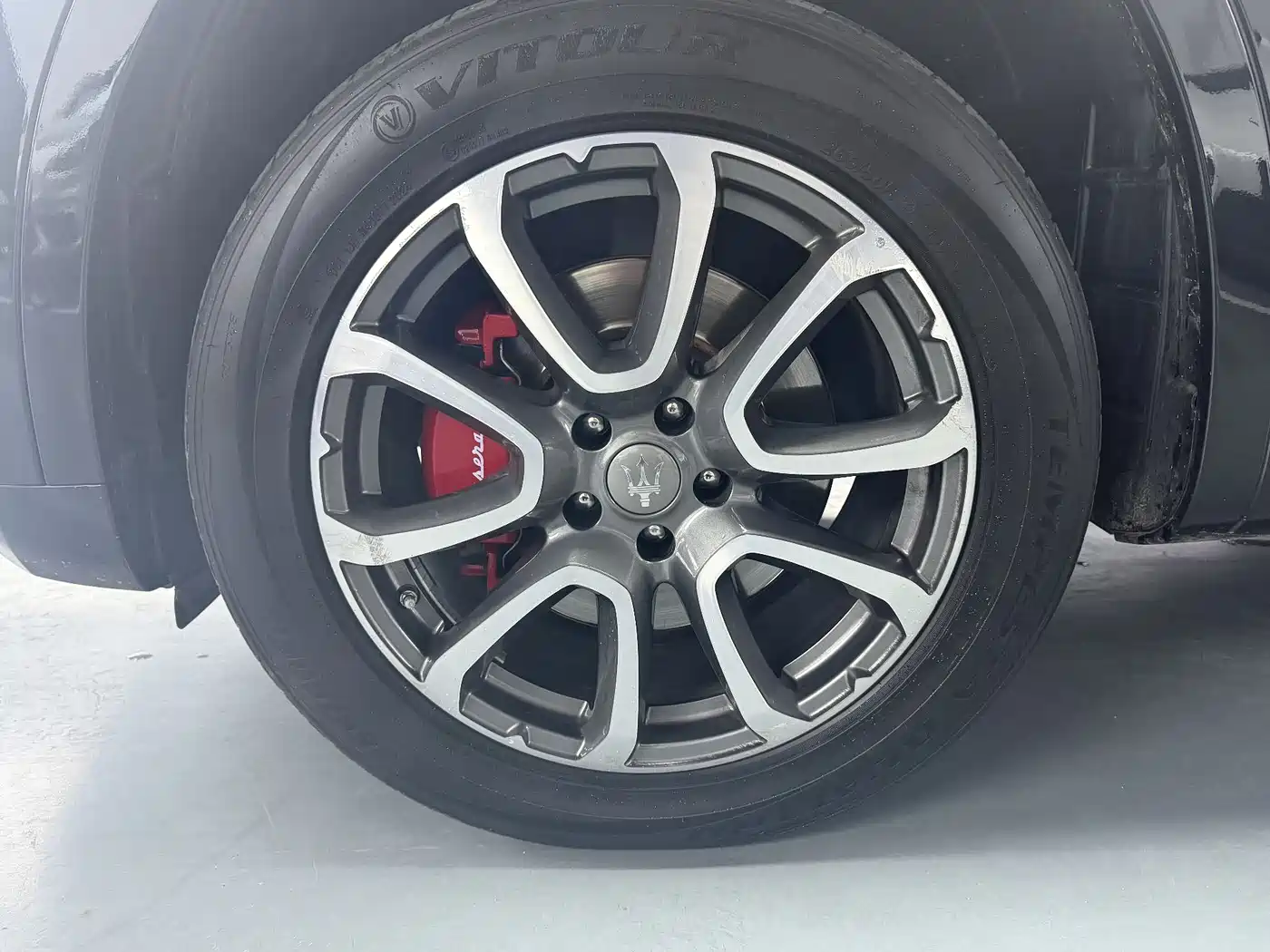Maserati Levante 2016 3.0T Standard фото 13