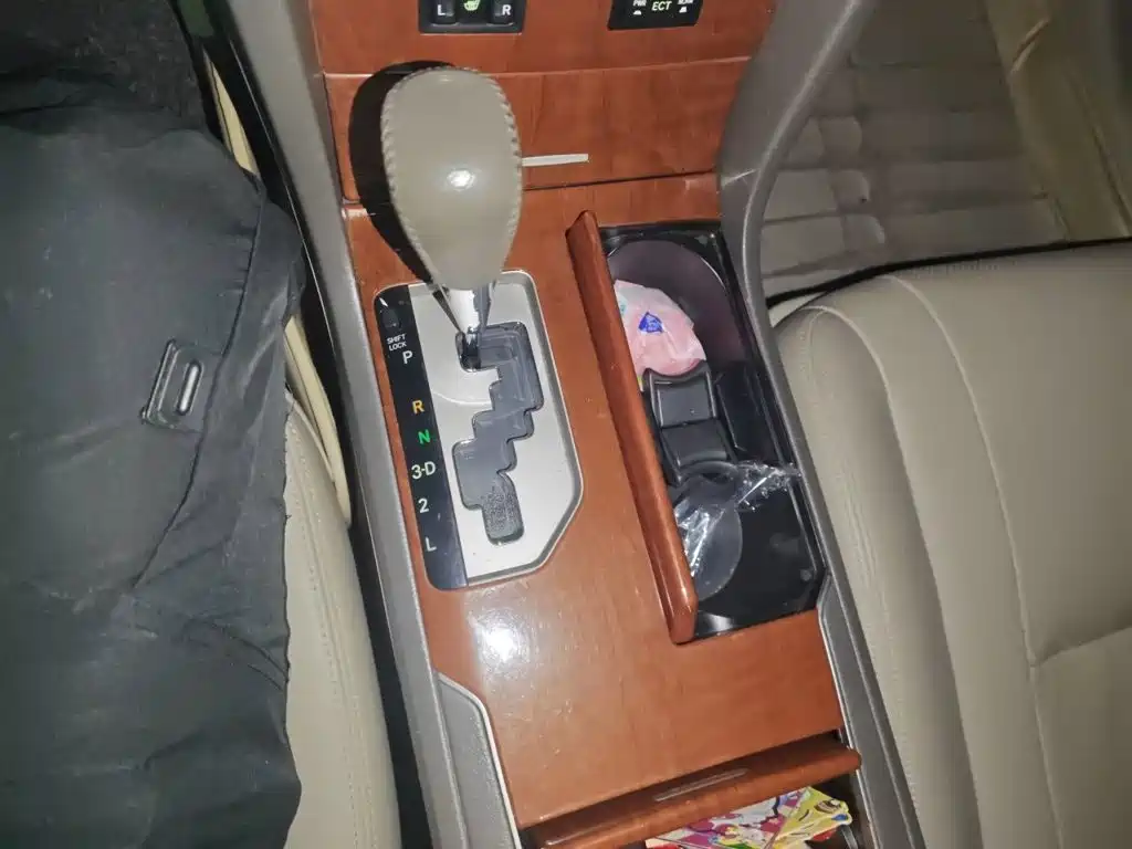 Toyota Camry 2014 2013 200G Classic Luxury Edition