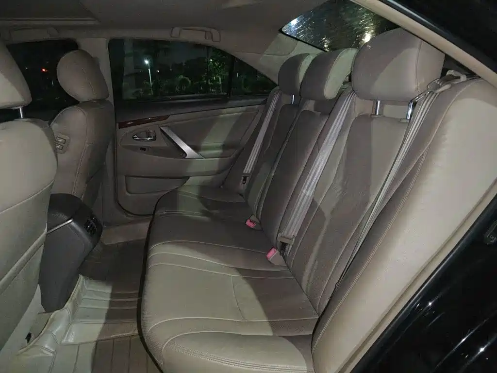 Toyota Camry 2014 2013 200G Classic Luxury Edition