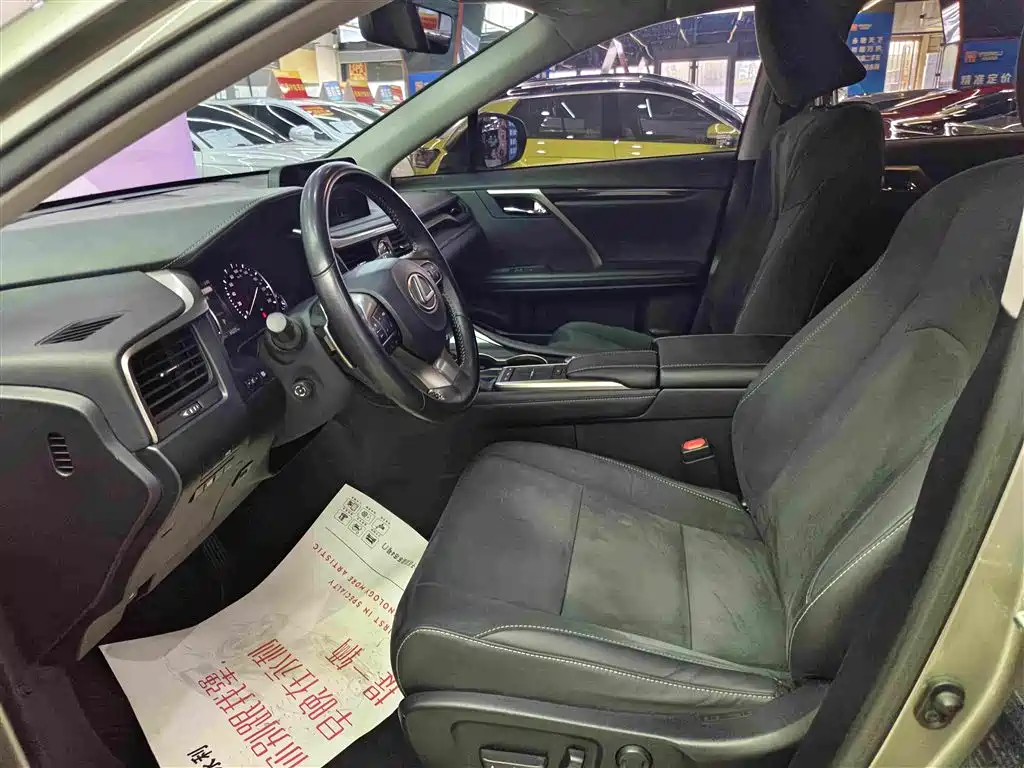 LEXUS RX