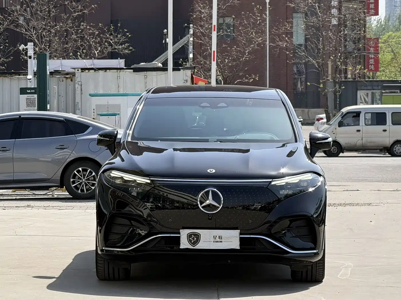 Mercedes-Benz EQS SUV 2023 450 4MATIC Pioneer Edition фото 2
