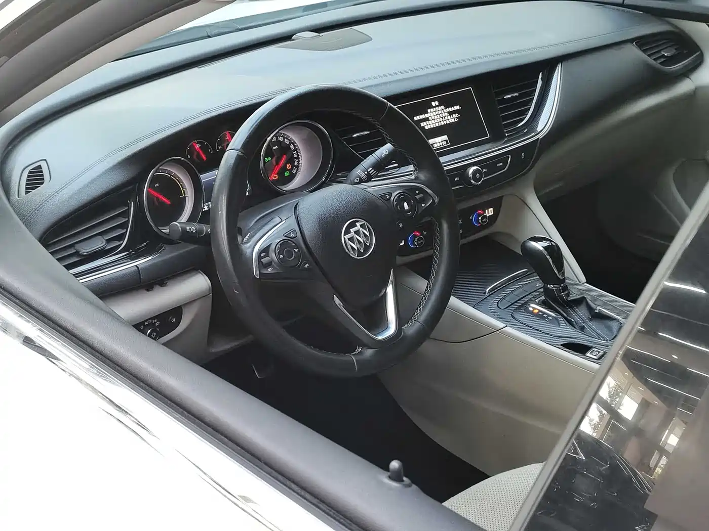 Buick Regal 2017 30H Luxury Model фото 8