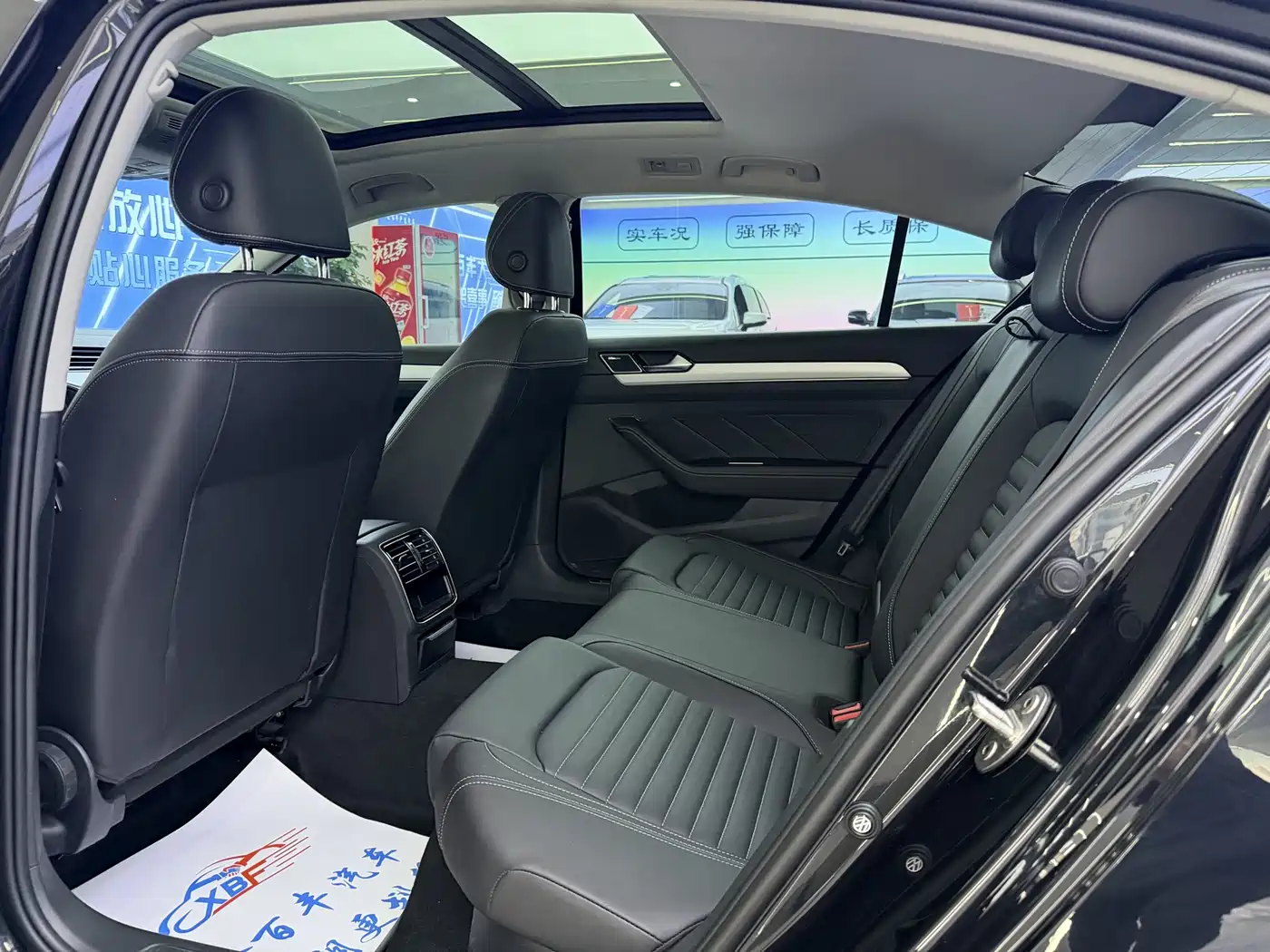 Volkswagen Magotan 2024 2 Million Units Public Sharing Edition 280TSI DSG Comfort фото 7