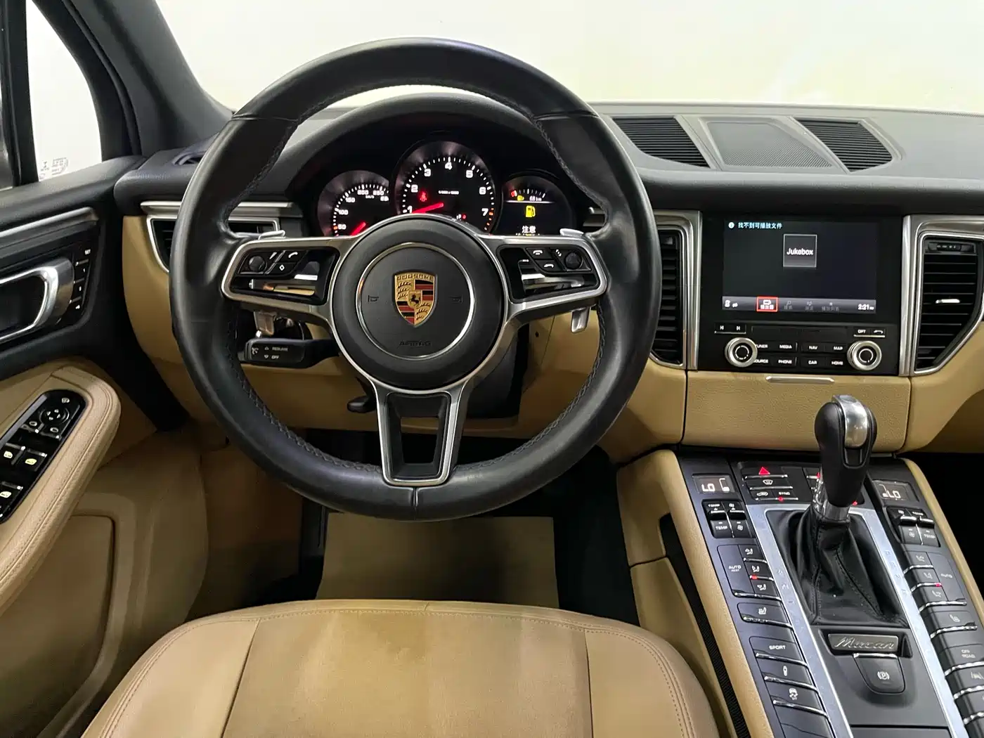 Porsche Macan 2017 Macan 2.0T фото 15