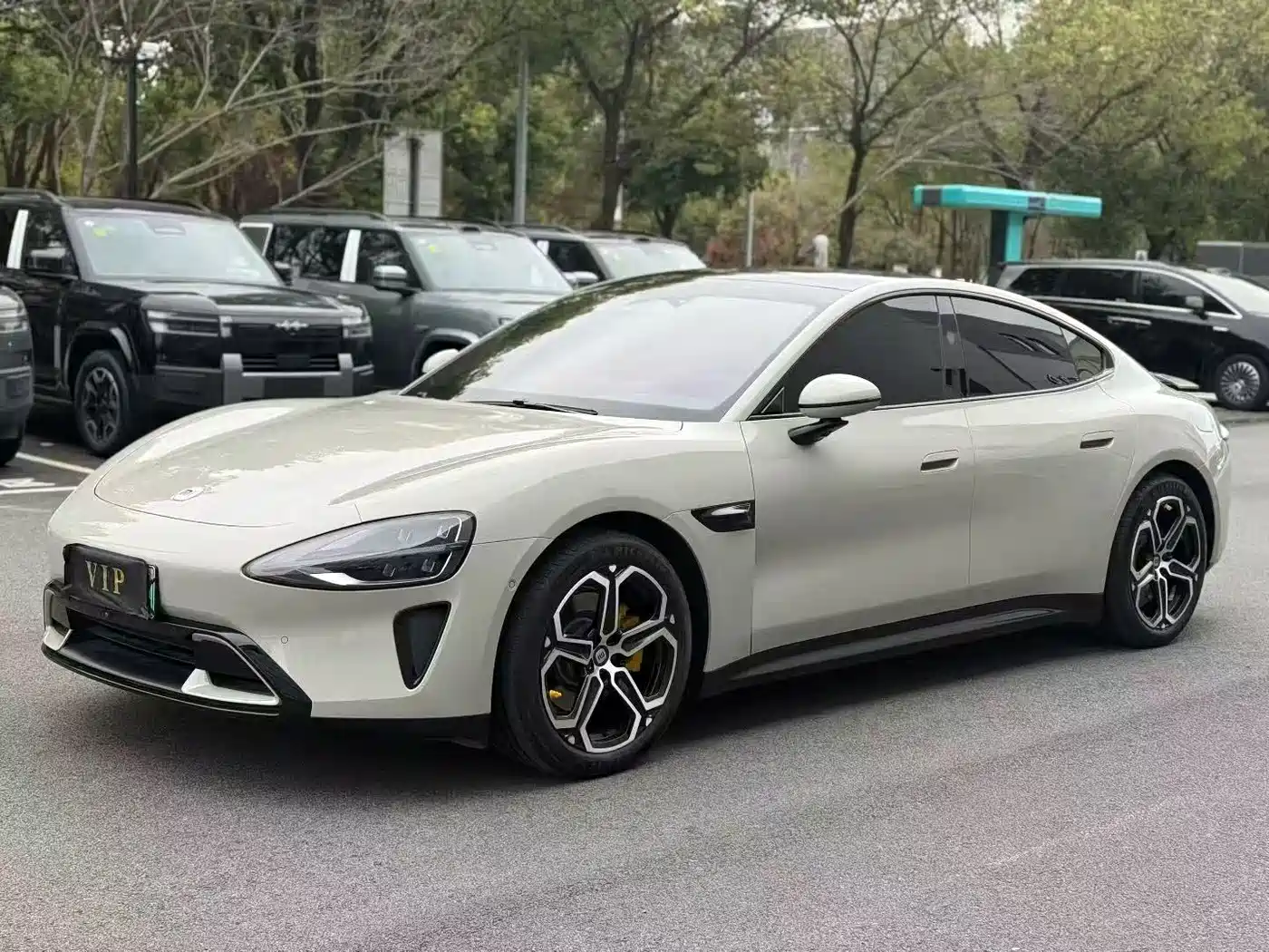 XIAOMI CAR XIAOMI SU7