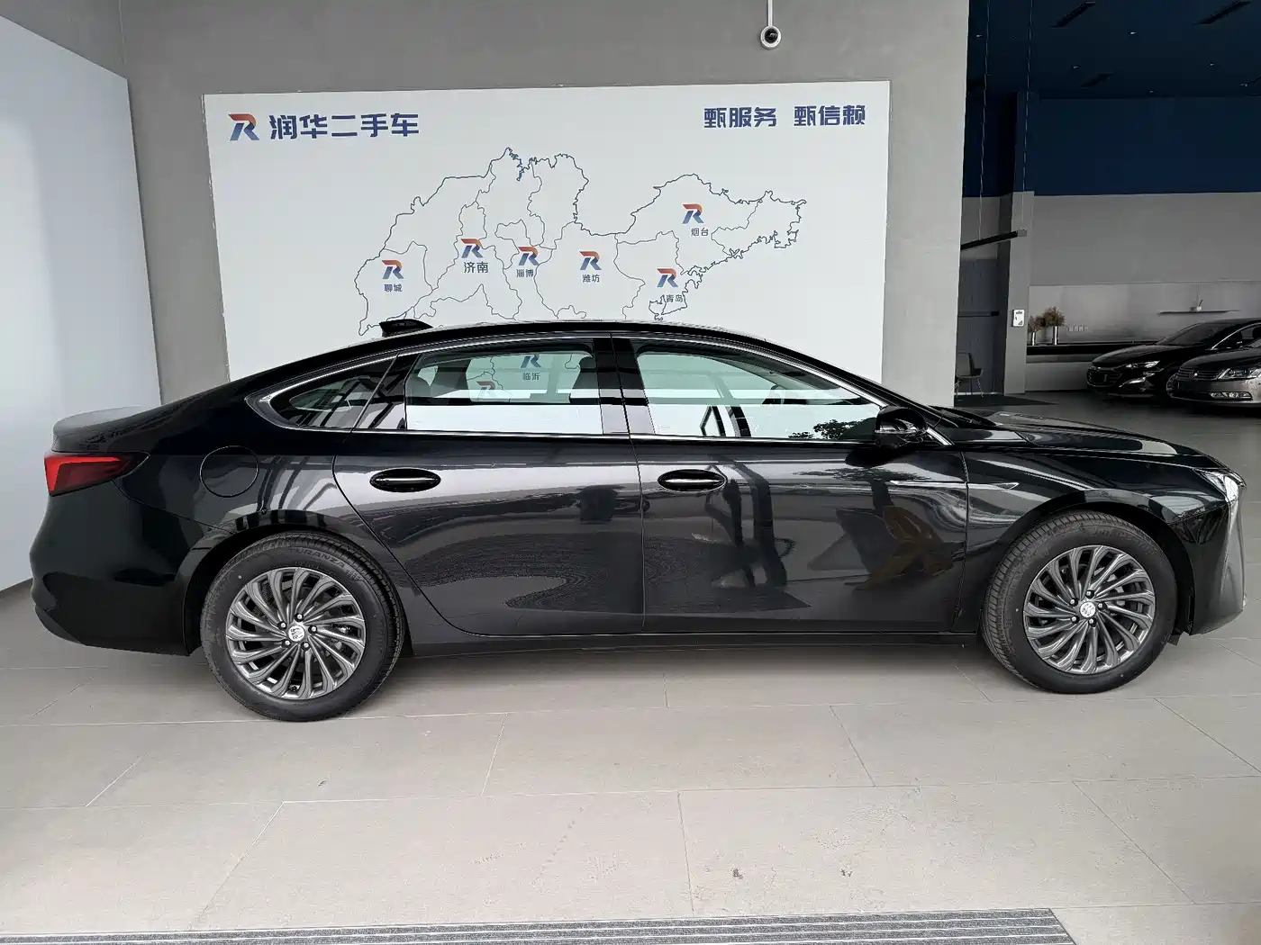 Buick LaCrosse 2025 2025 Model 28T Platinum Edition