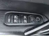 صورة 9 - Peugeot 308