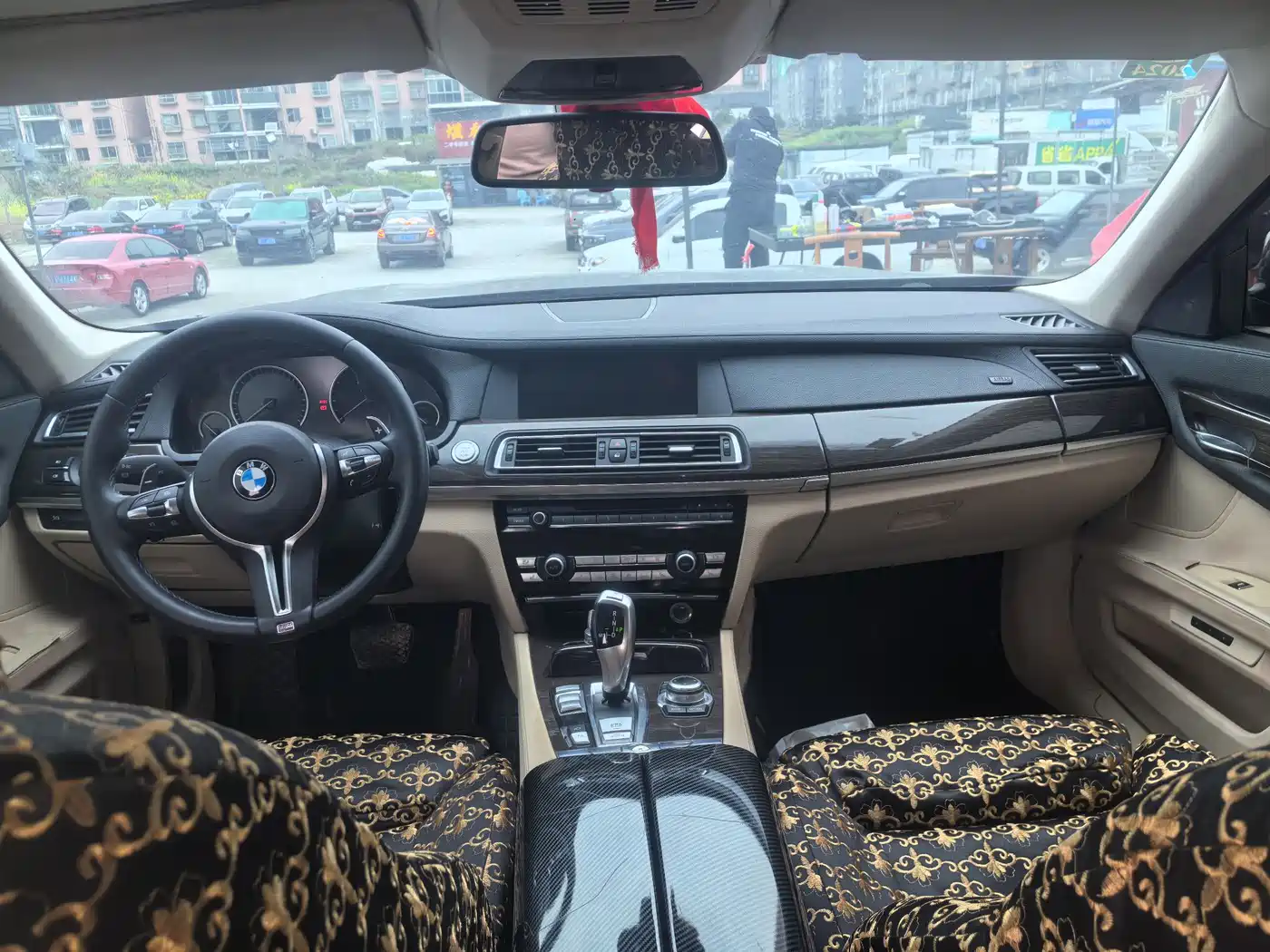 BMW 7 Series 2009 Model 740Li Leading Edition фото 8