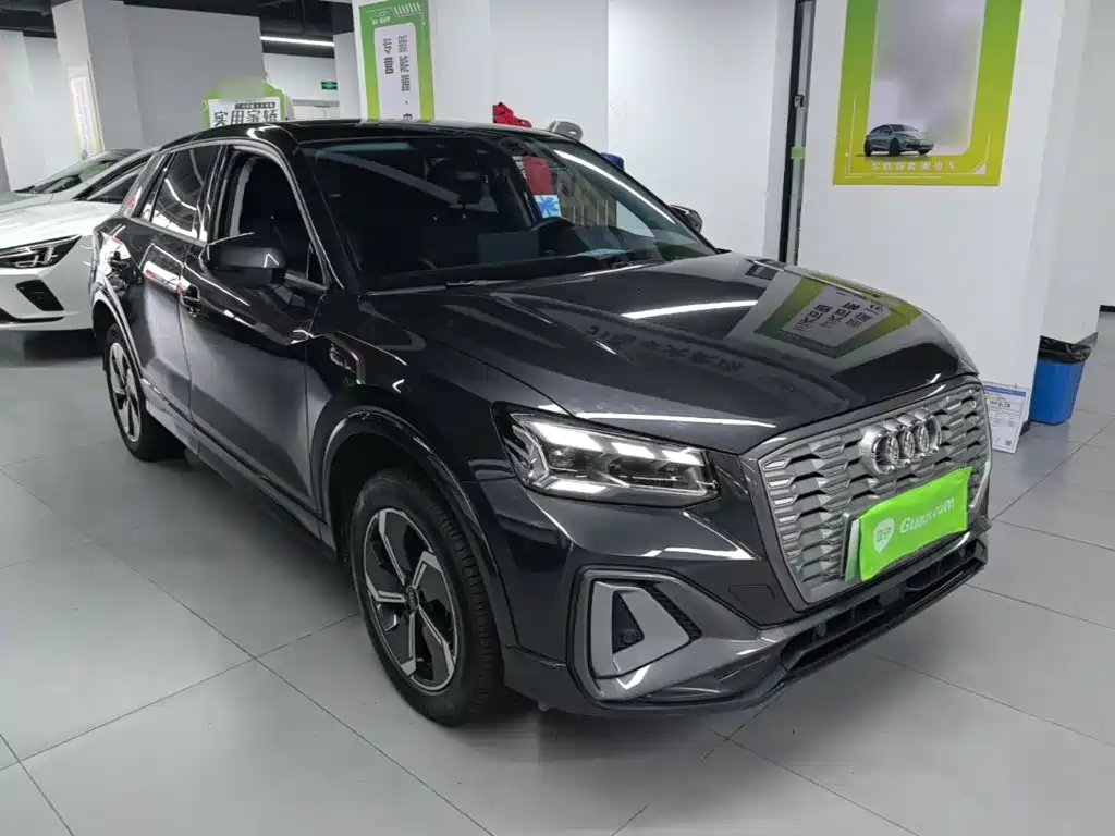 2022 Audi Q2L e-tron