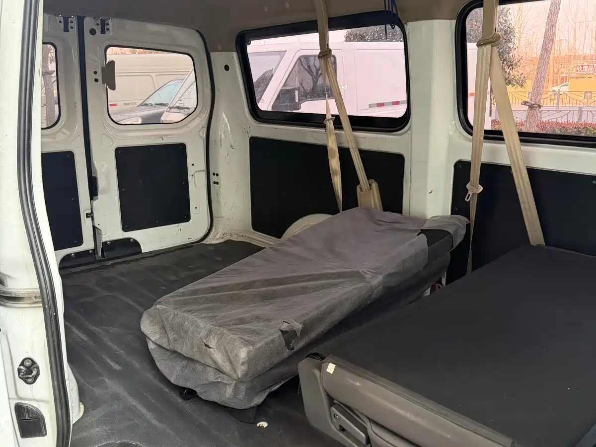 CHANGAN CHANGAN RUIXING EM80