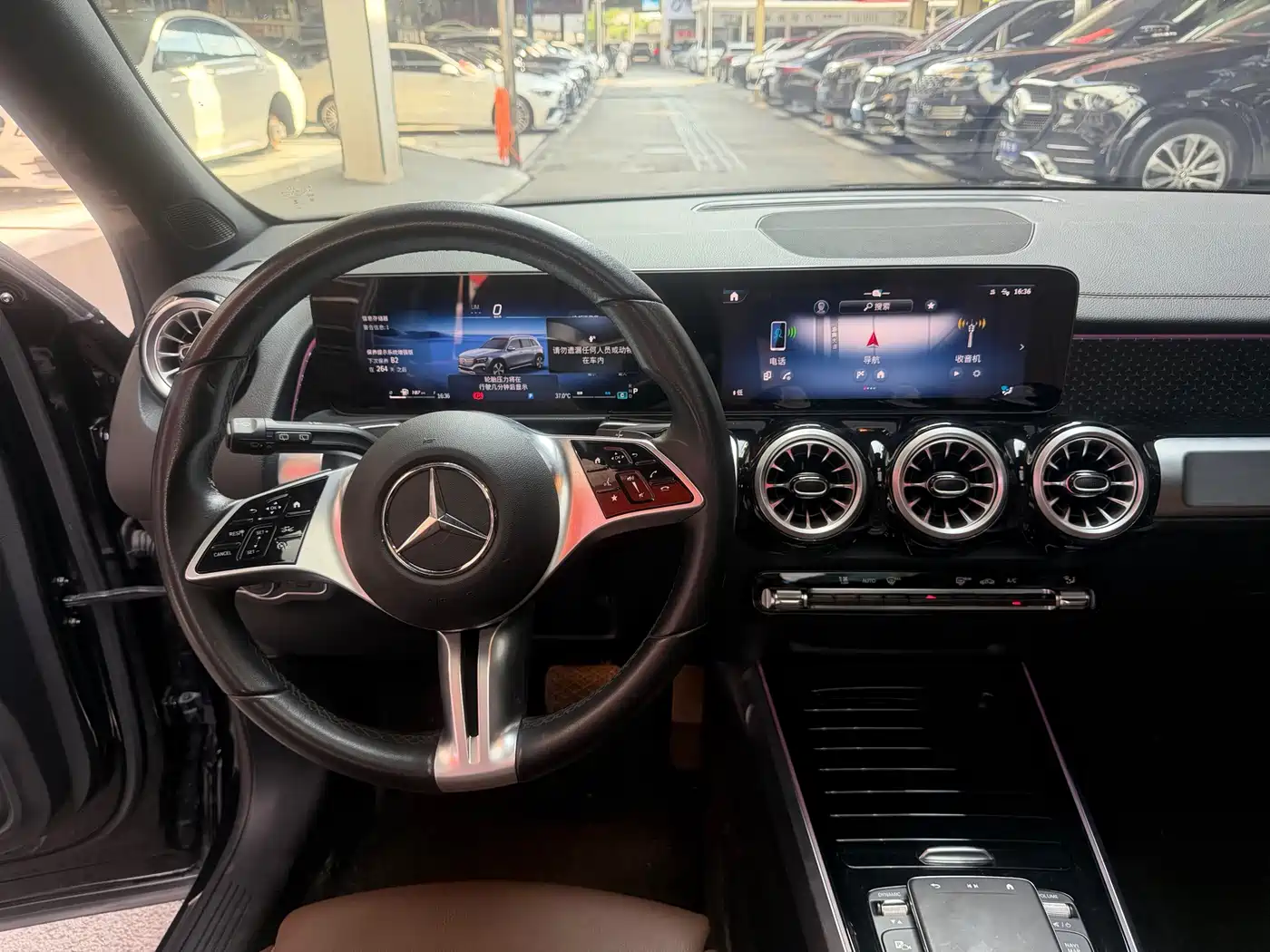 Mercedes-Benz GLB 2024 2024 GLB 220 Fashion