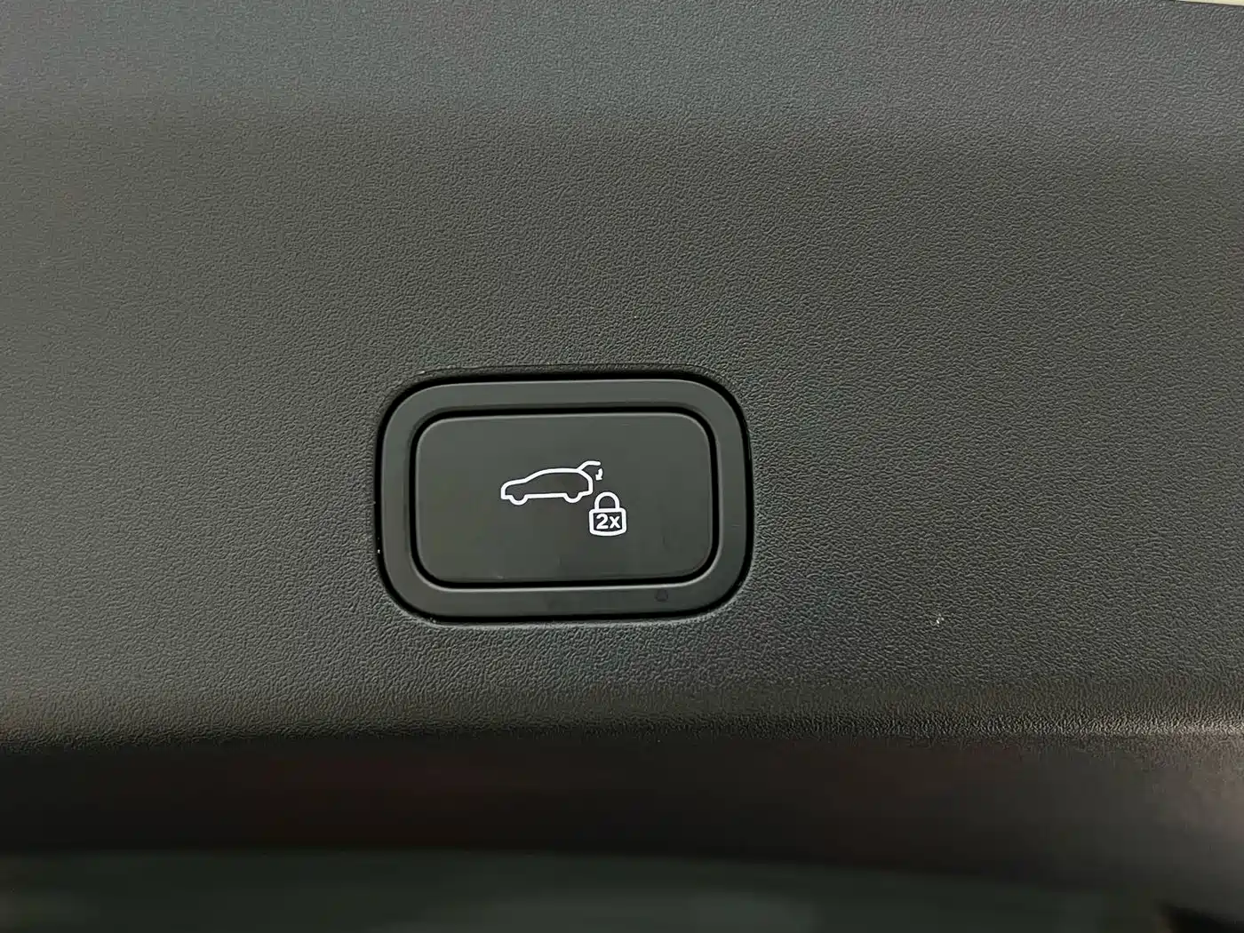 Li Auto i6 2025 2025 2WD Base Model
