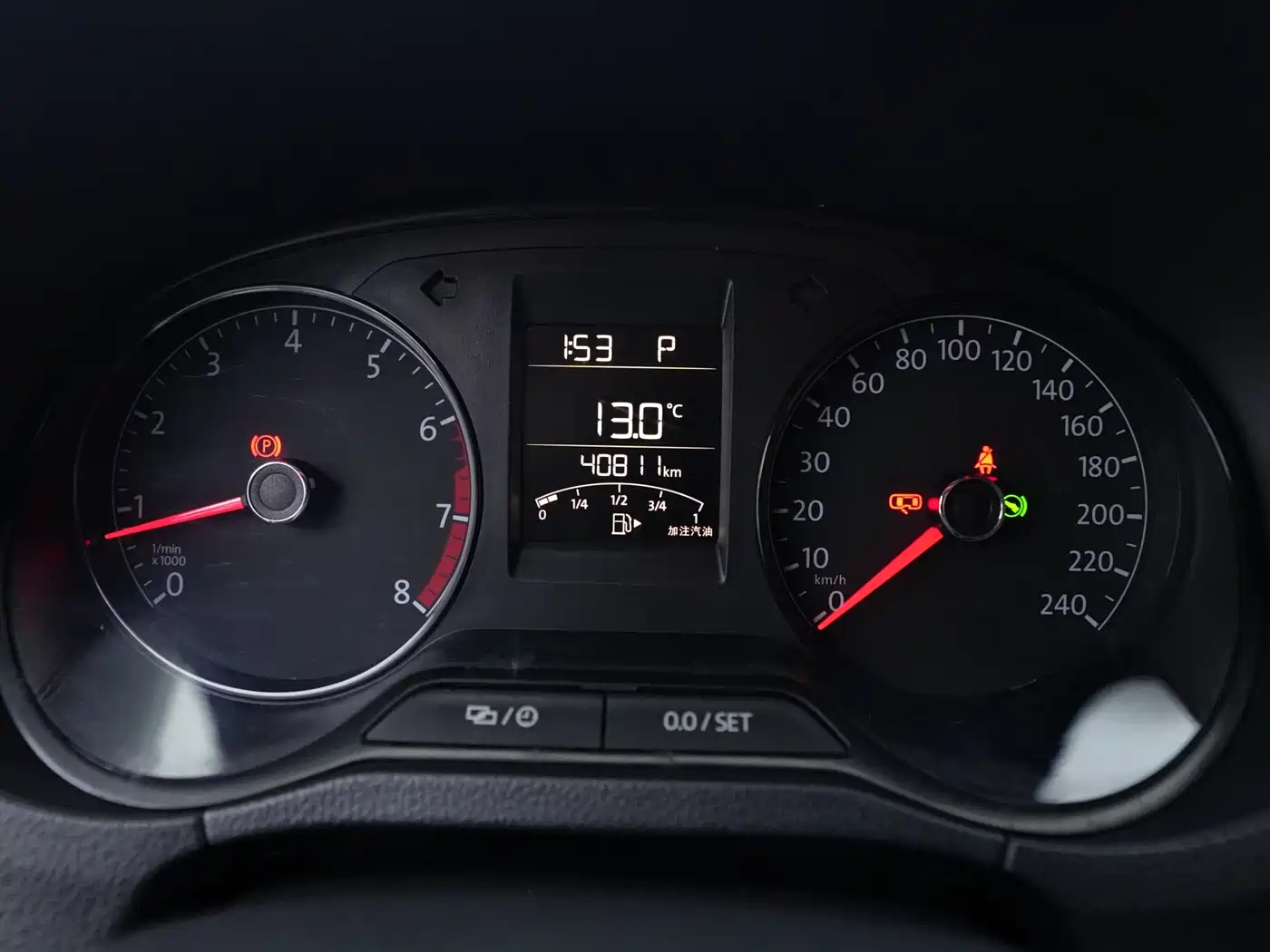 Volkswagen Polo 2016 1.4L Automatic Trend фото 12