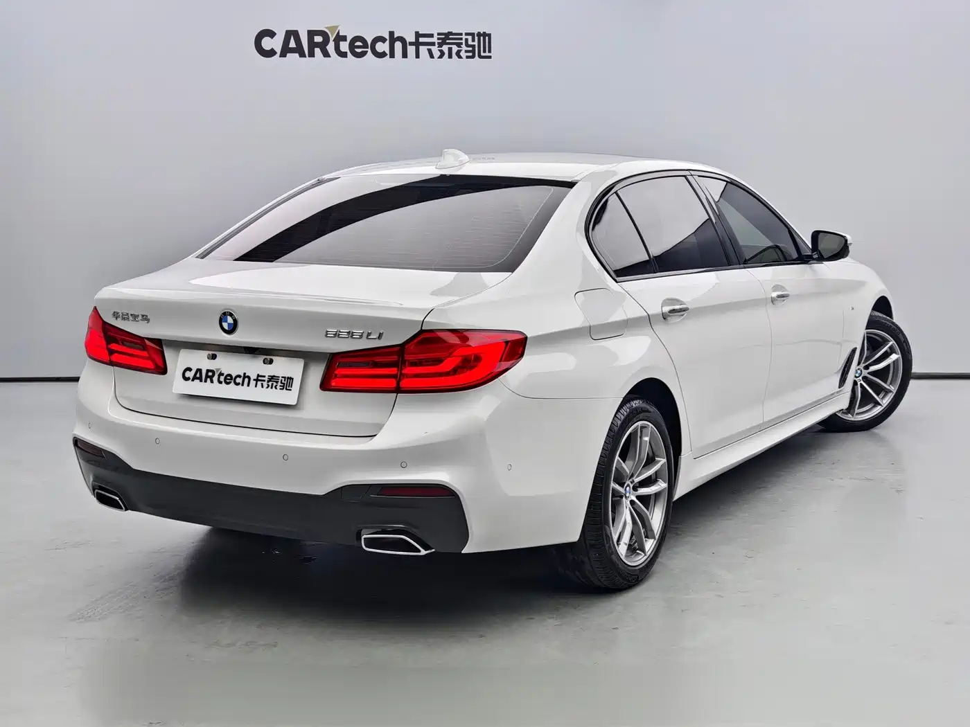 BMW 5 Series 2018 525Li M Sport Package фото 4