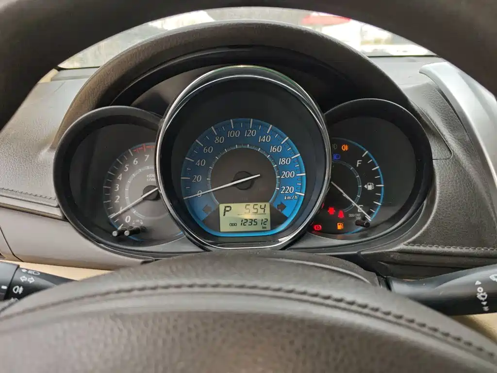 Toyota YARiS L Zhi Xuan 2014 2014 1.5G Automatic Dynamic Edition