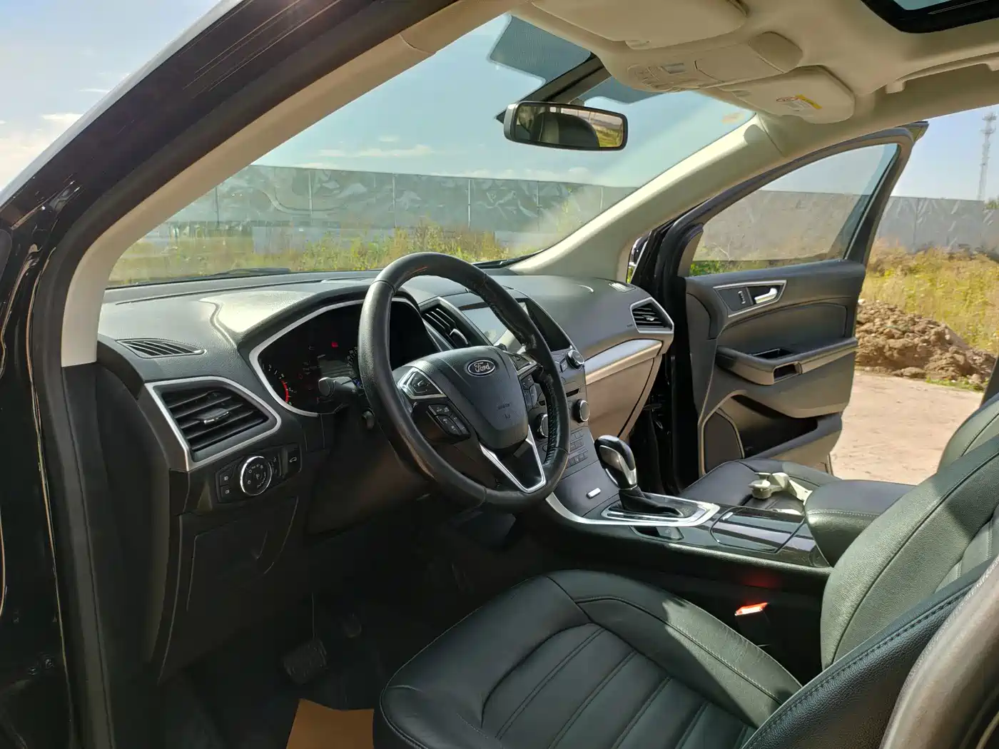 Ford Edge 2018 2018 EcoBoost 245 FWD Platinum 7-seater China V