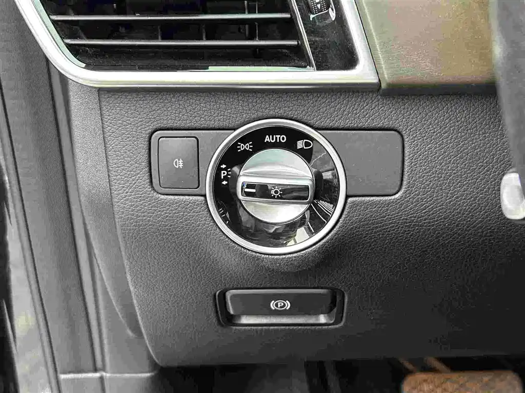 BAIC ORV Beijing Offroad BJ90 2021 3.0T Zhengrong Edition фото 12