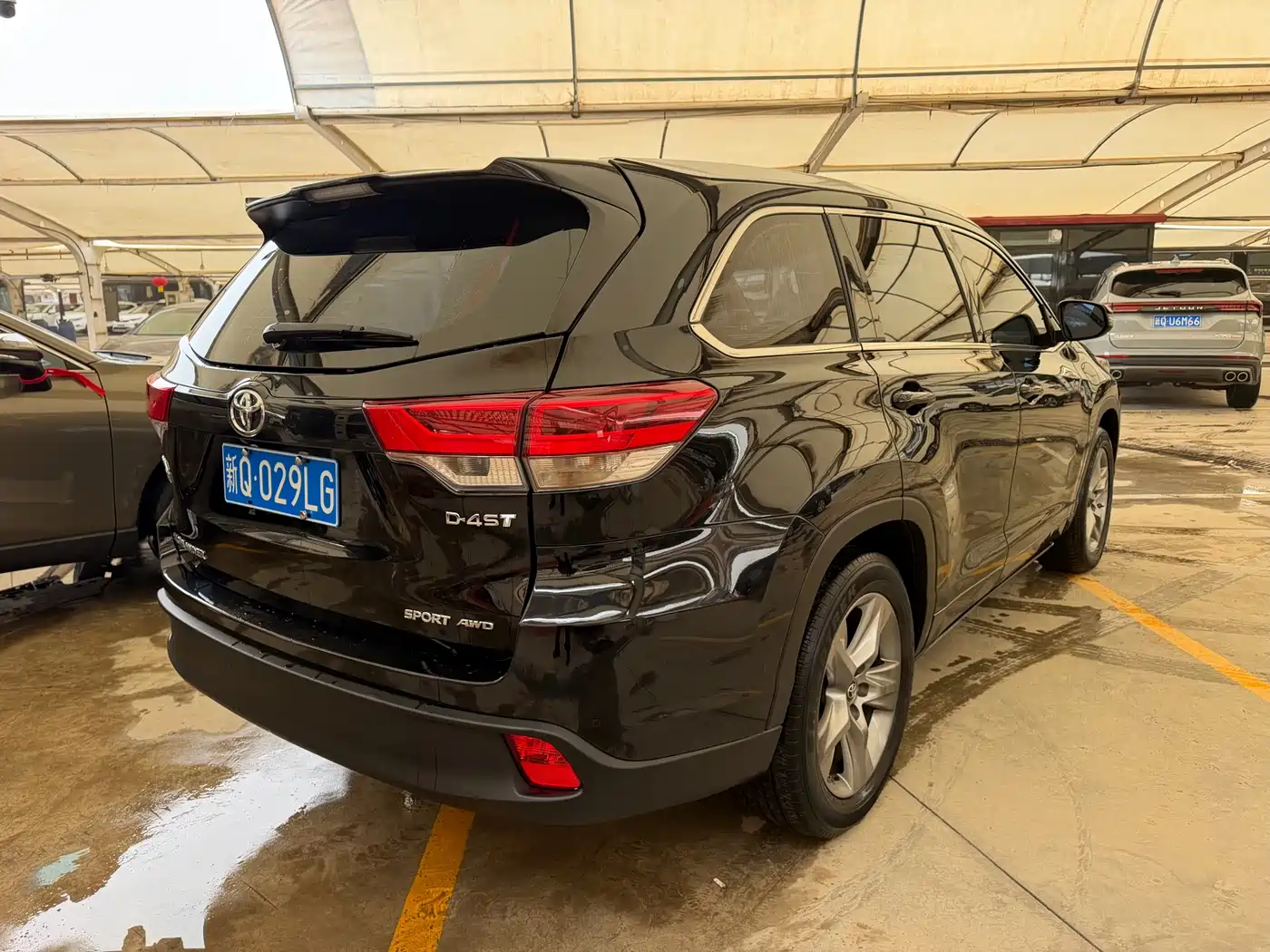 Toyota Highlander 2018 2.0T 4WD Luxury 7-seater (China V) фото 5