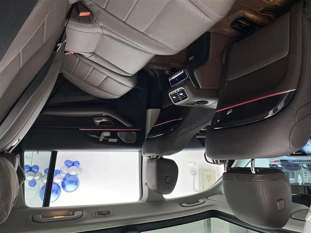 Mercedes-Benz GLS 2023 Facelift GLS 450 4MATIC Fashion фото 6