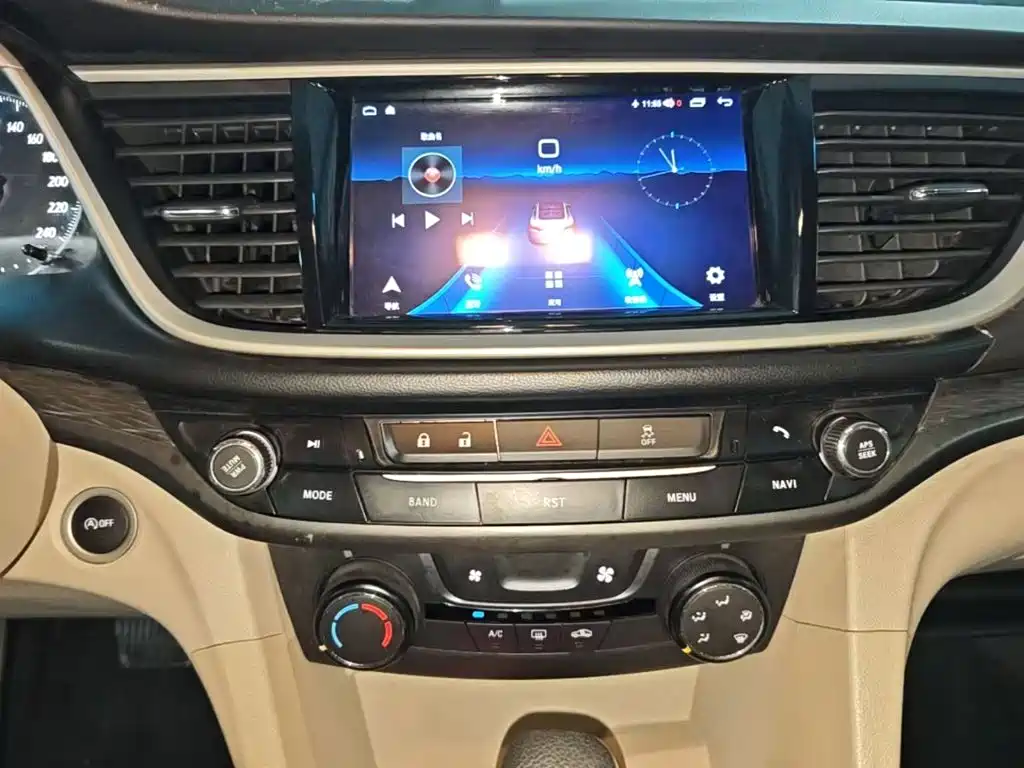 Фото 13 - Buick Excelle