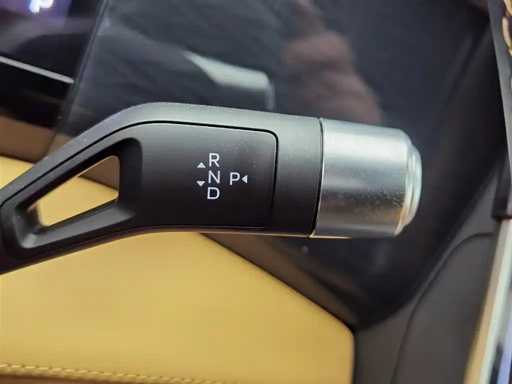 GEELY GALAXY GALAXY L7