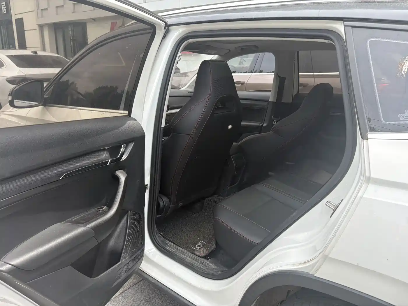 Škoda Kamiq 2021 GT TSI230 DSG Flagship Edition фото 4